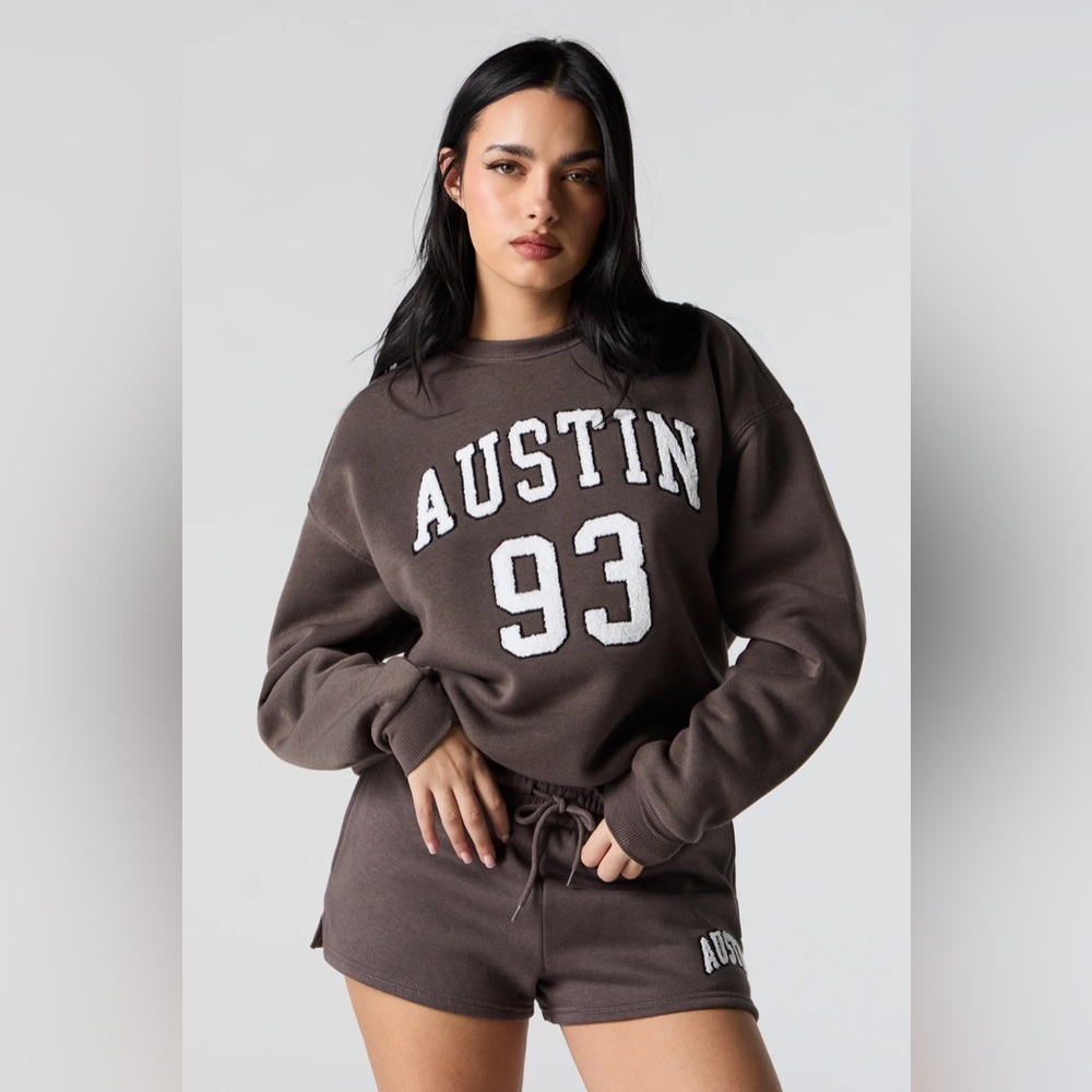 Refuge Austin White Chenille Embroidered Fleece Charcoal Grey Sweatshirt - Picture 2 of 9